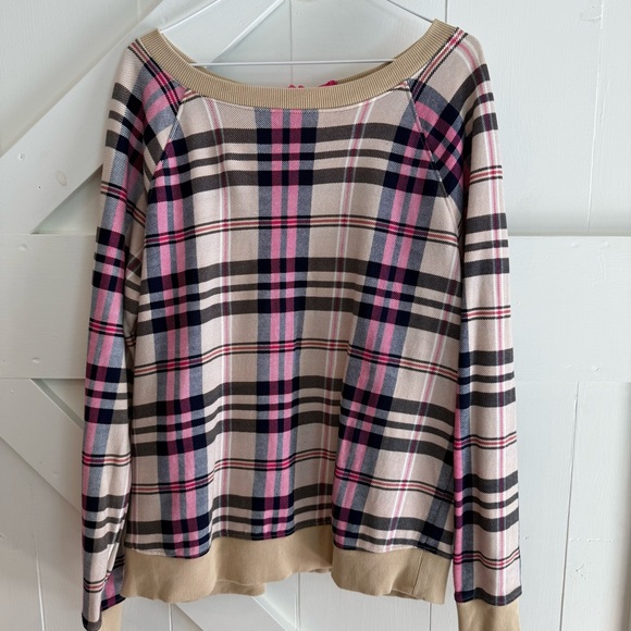 crown & ivy Tops - Crown & Ivy Women’s Cream/Pink/Navy Plaid Long Sleeve Scoop Neck Sweatshirt L
